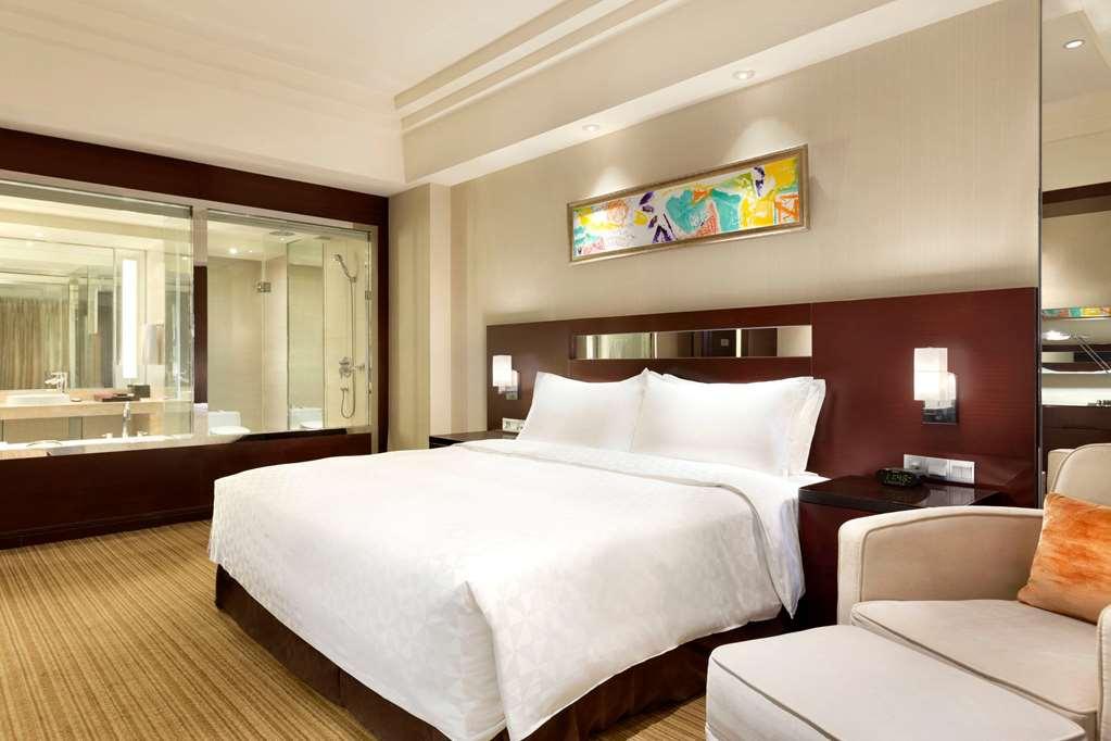 Ramada Plaza Lianyungang Hotel Szoba fotó