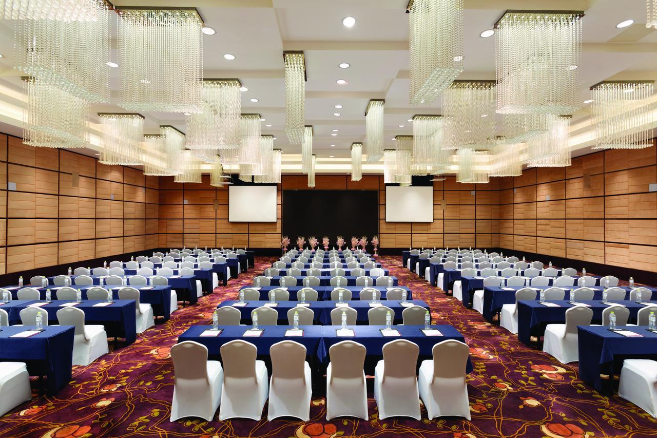 Ramada Plaza Lianyungang Hotel Kültér fotó